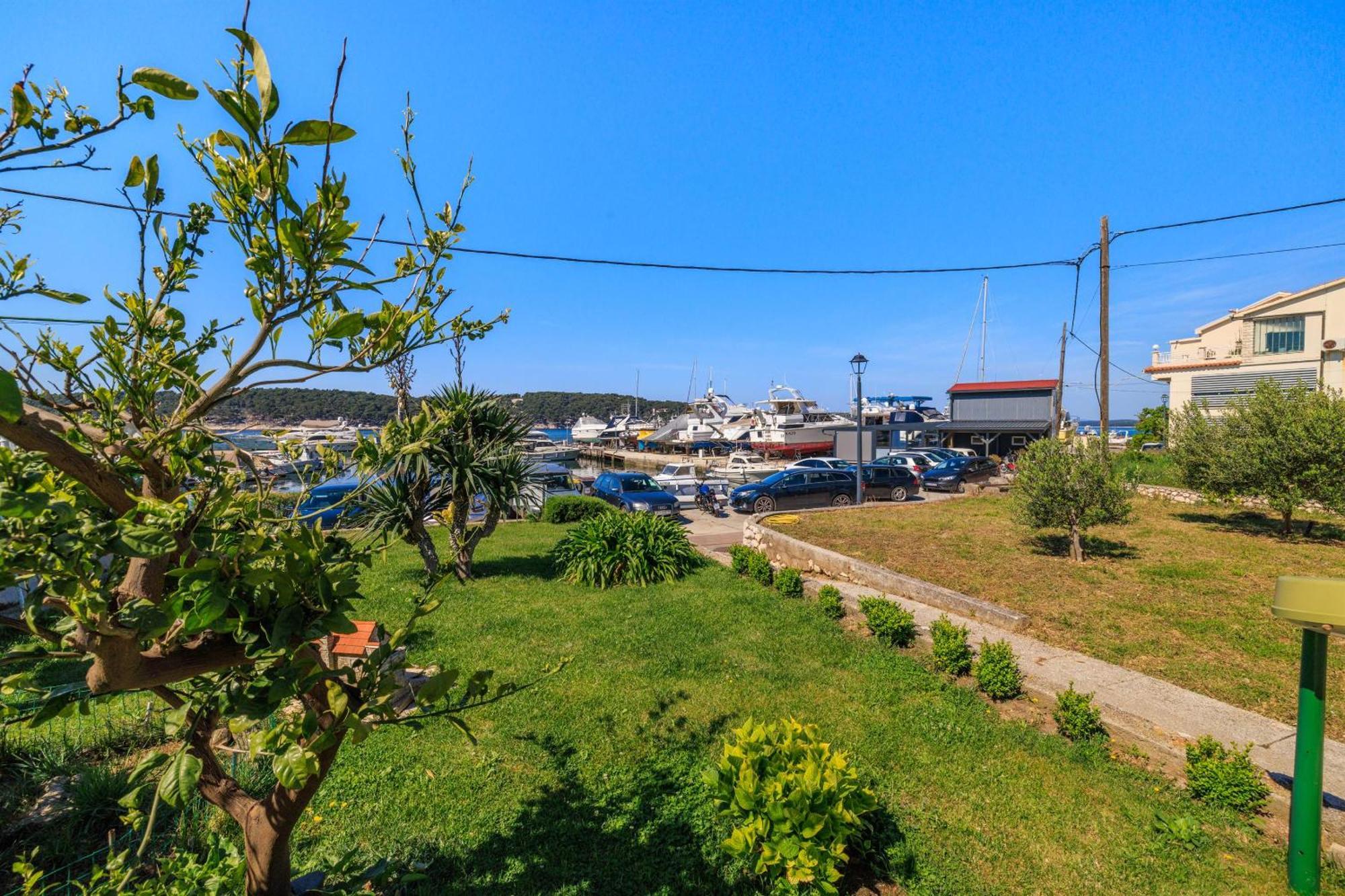 Apartments Near The Sea Barbat Barbat na Rabu 外观 照片